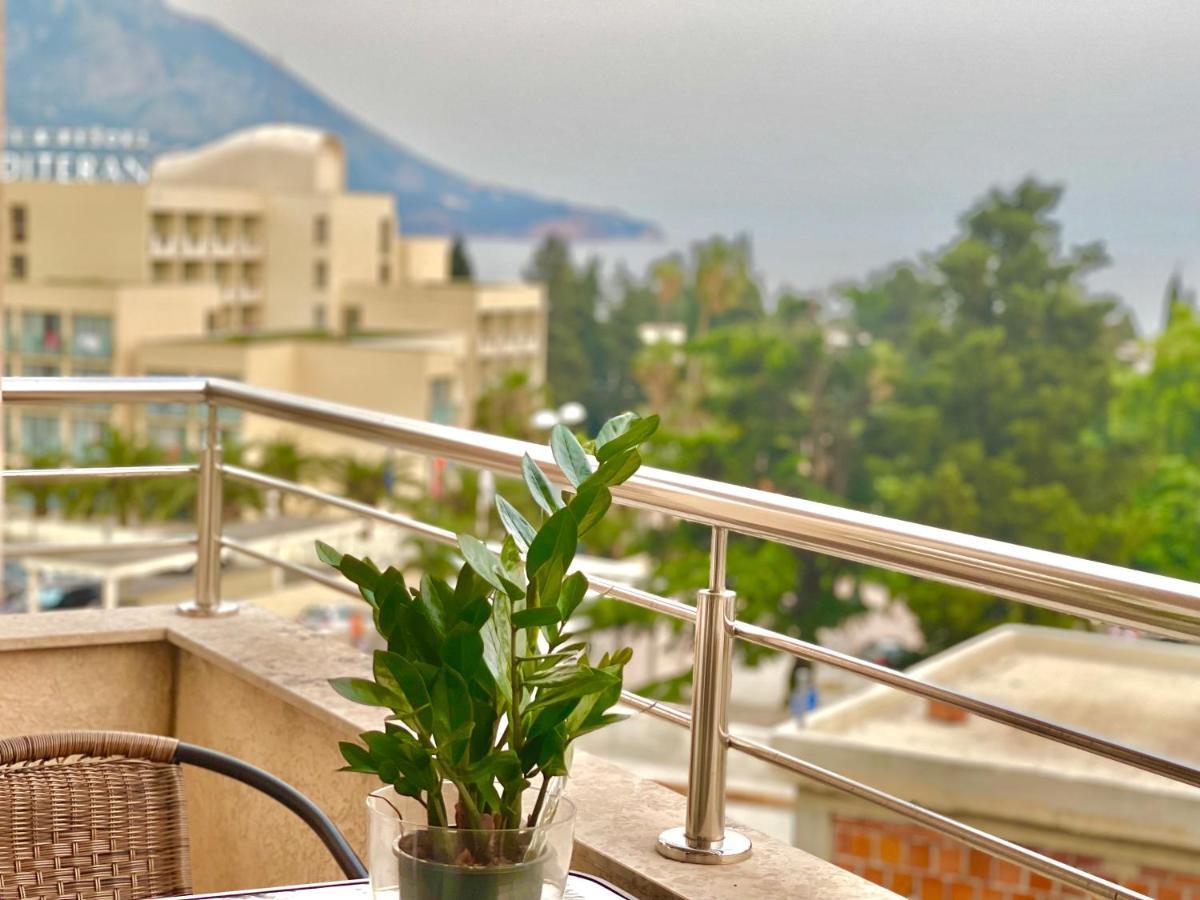 Apartments Boreta Becici Budva Bagian luar foto