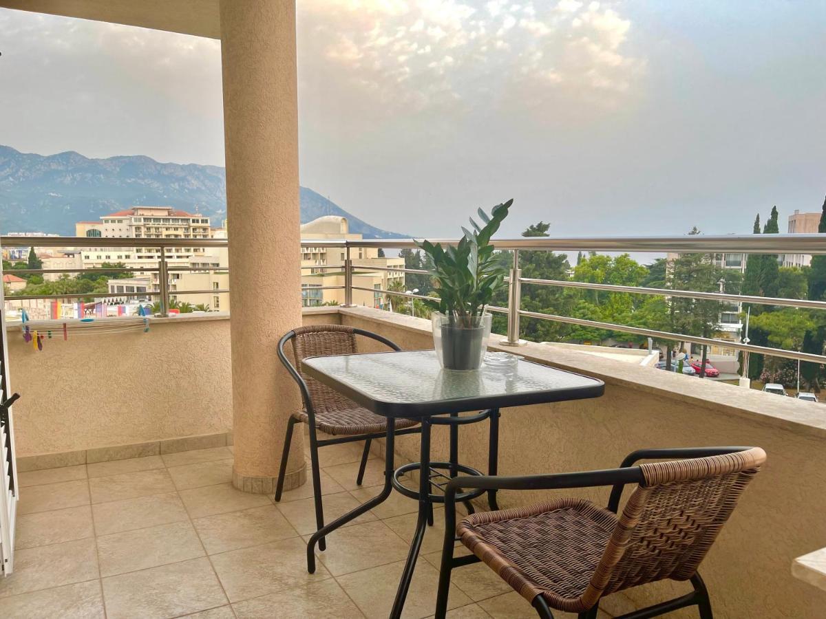 Apartments Boreta Becici Budva Bagian luar foto