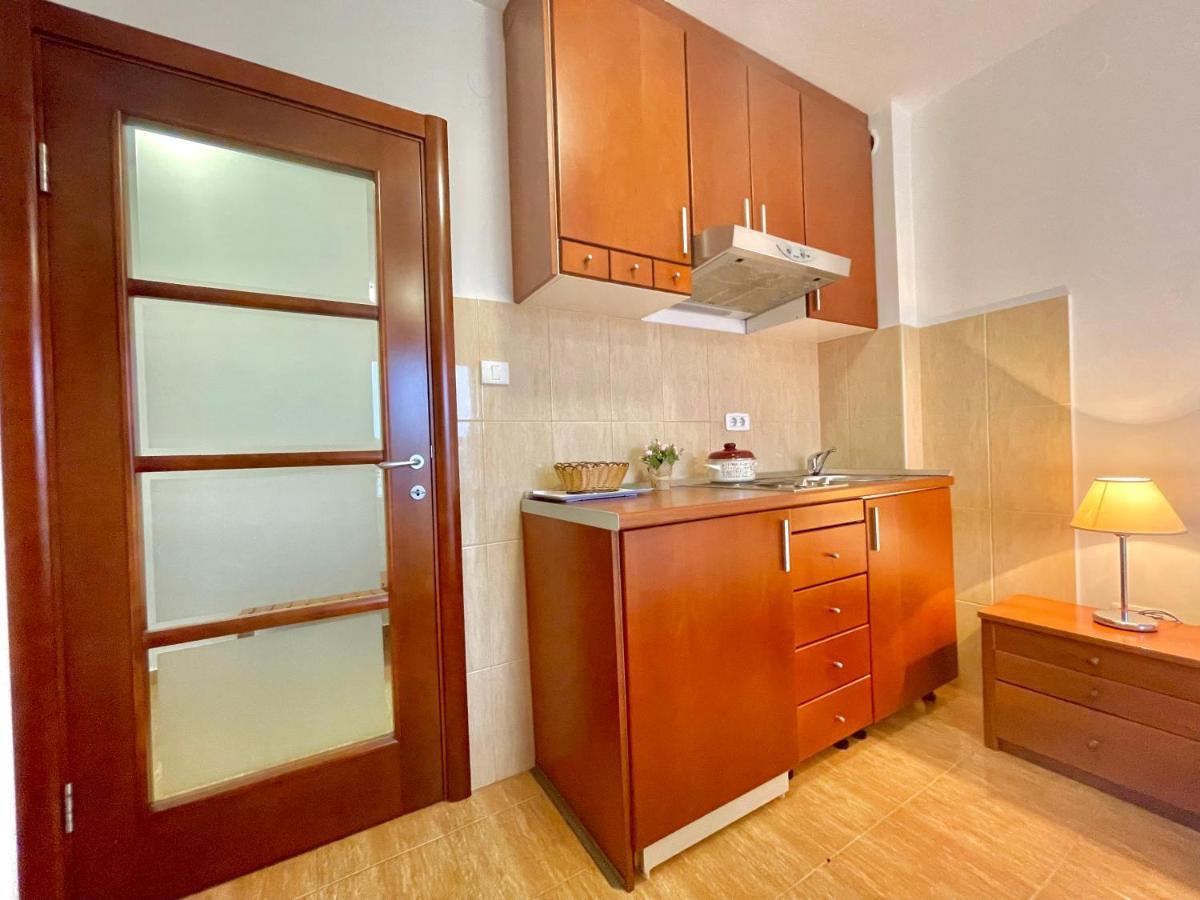 Apartments Boreta Becici Budva Bagian luar foto