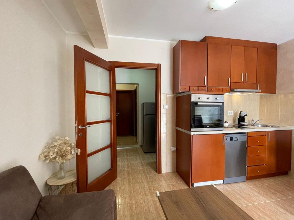 Apartments Boreta Becici Budva Bagian luar foto