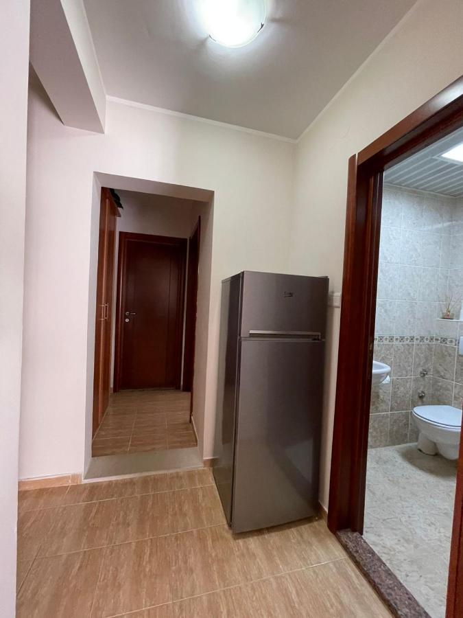 Apartments Boreta Becici Budva Bagian luar foto
