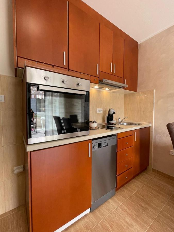 Apartments Boreta Becici Budva Bagian luar foto